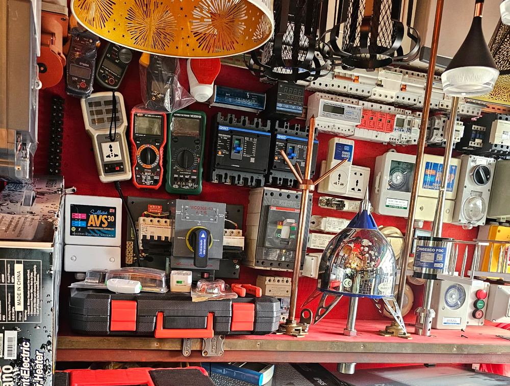 Circuit breakers, changeover switches, multimeters and voltage protectors on display